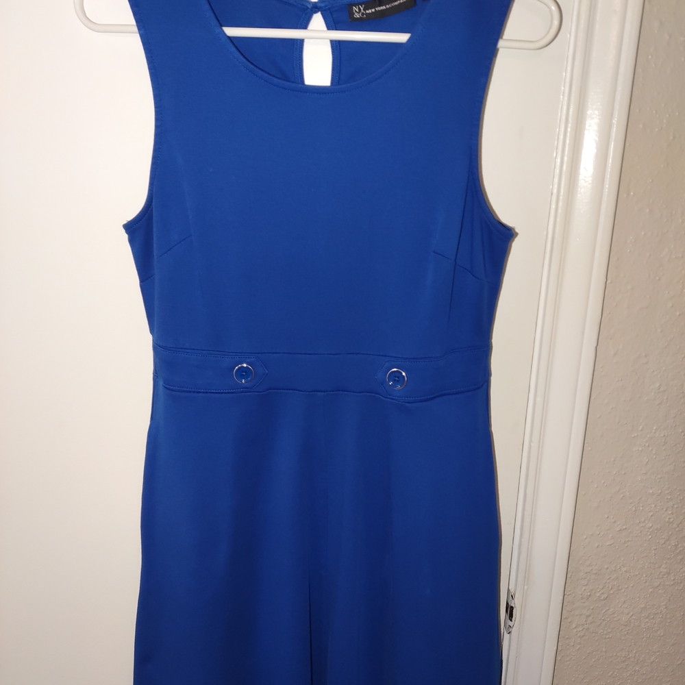 Elegant Blue Sleeveless Dress